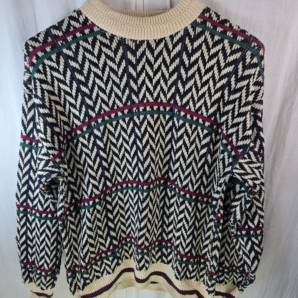 St. John's Bay mens pullover sweater size Medium in multicolors_